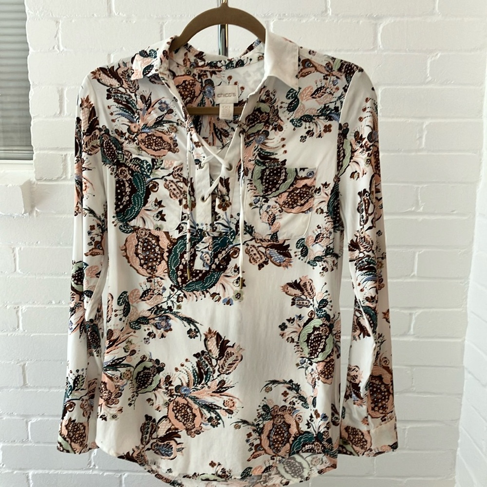 Chico’s Boho Floral Lace-Up Blouse | Size 00 (Fits Like XS)